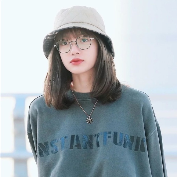 Kangol unisex blackpink Lisa reversible bucket hat L - Picture 1 of 6